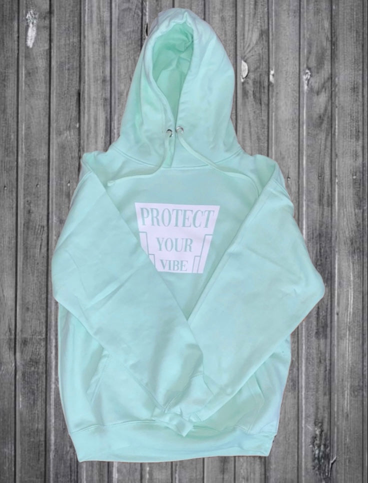 Mint / White