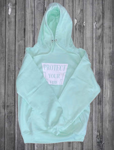 Mint / White