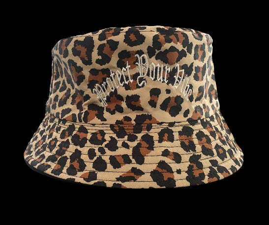 Bucket hat